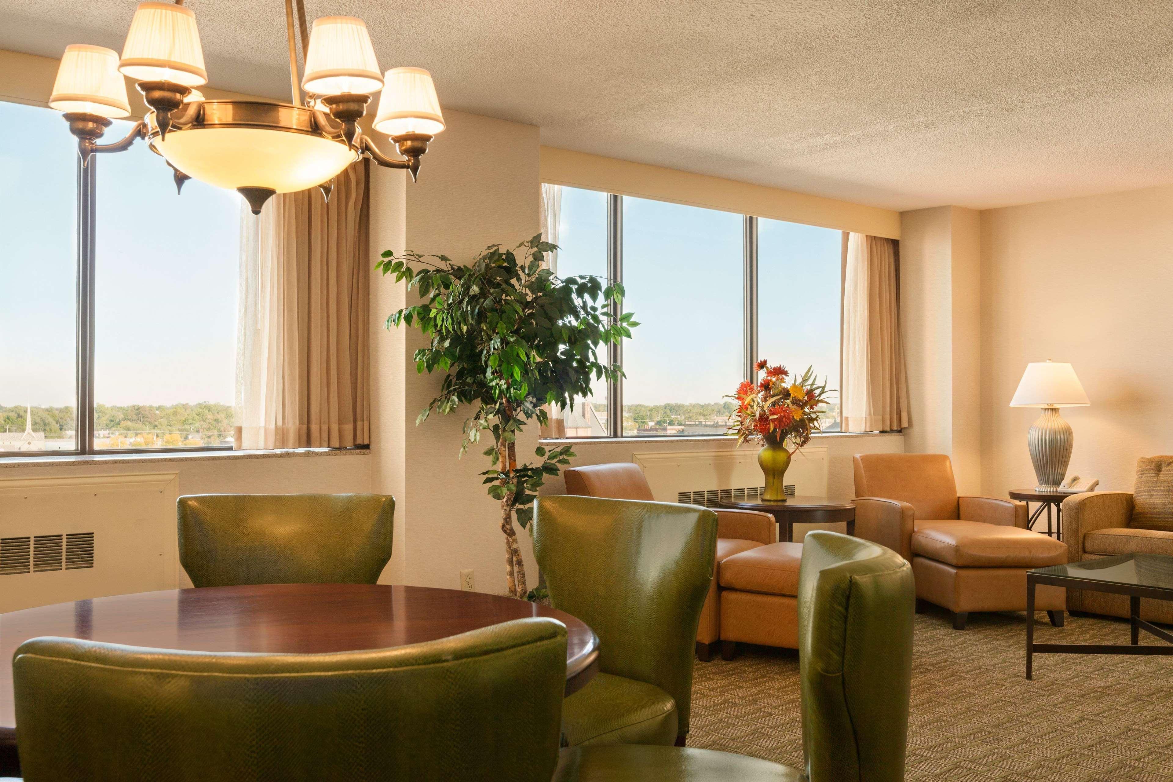 Hilton Fort Wayne At The Grand Wayne Convention Center (Adults Only) Εξωτερικό φωτογραφία