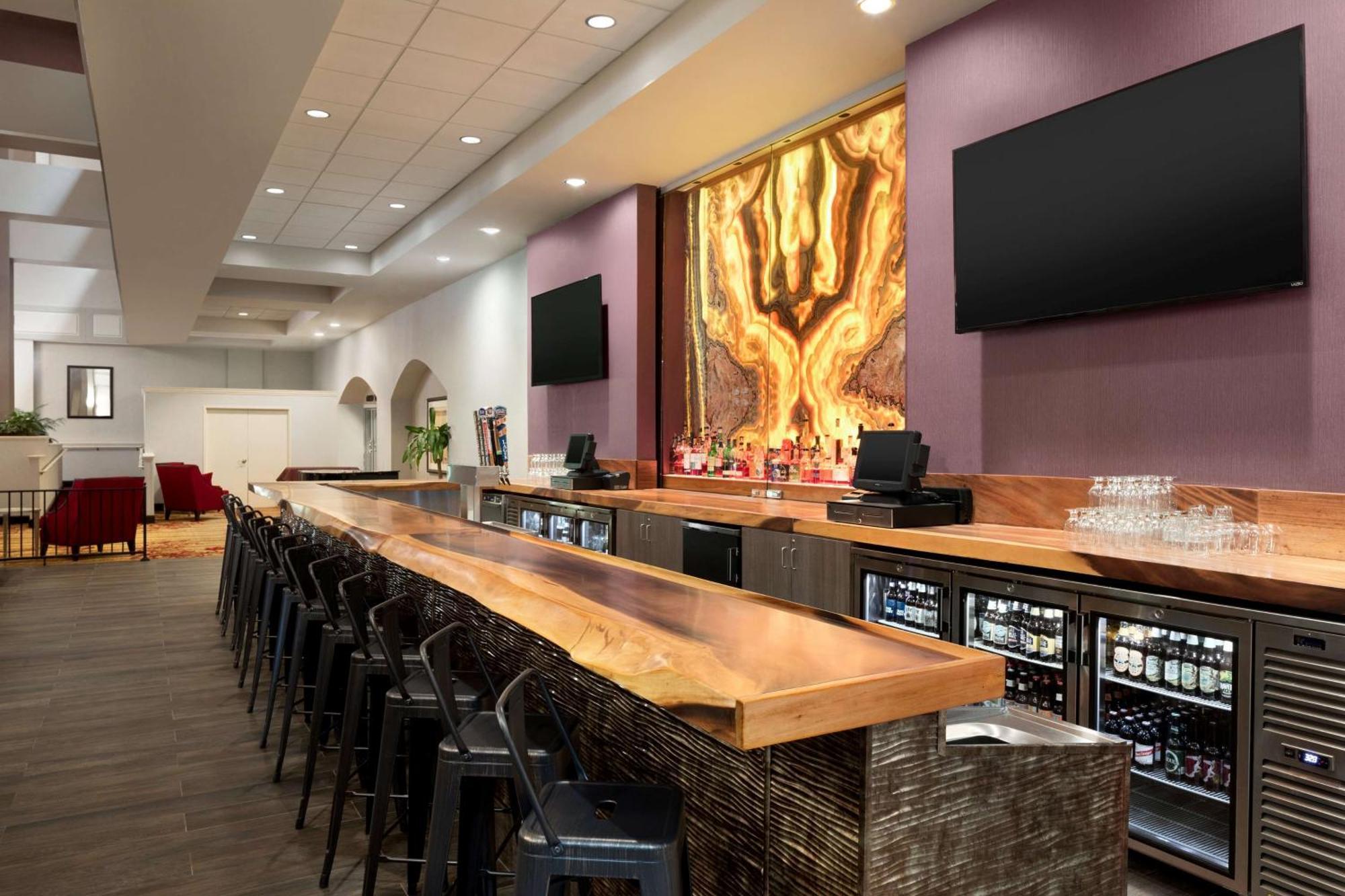 Hilton Fort Wayne At The Grand Wayne Convention Center (Adults Only) Εξωτερικό φωτογραφία