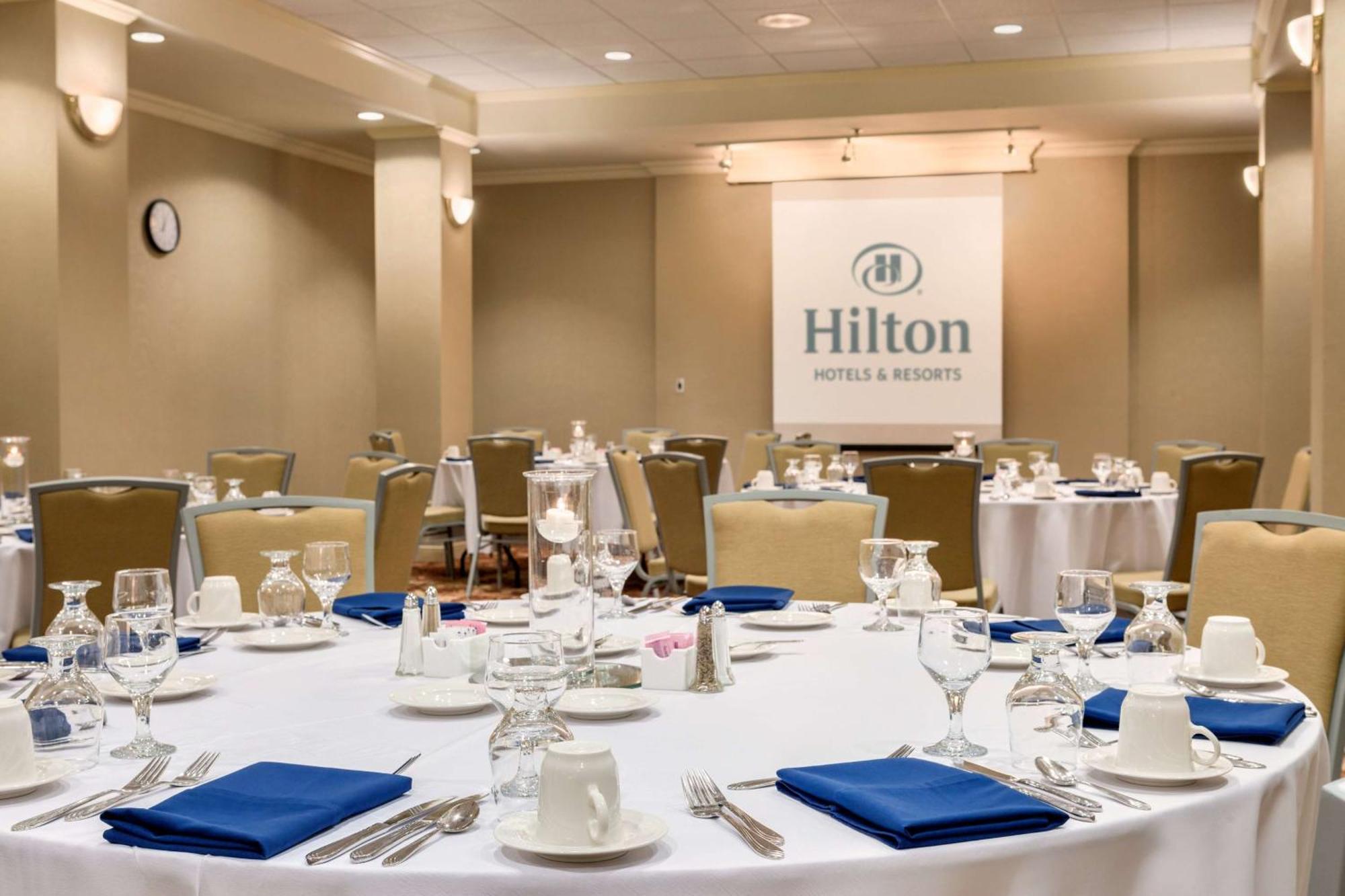 Hilton Fort Wayne At The Grand Wayne Convention Center (Adults Only) Εξωτερικό φωτογραφία