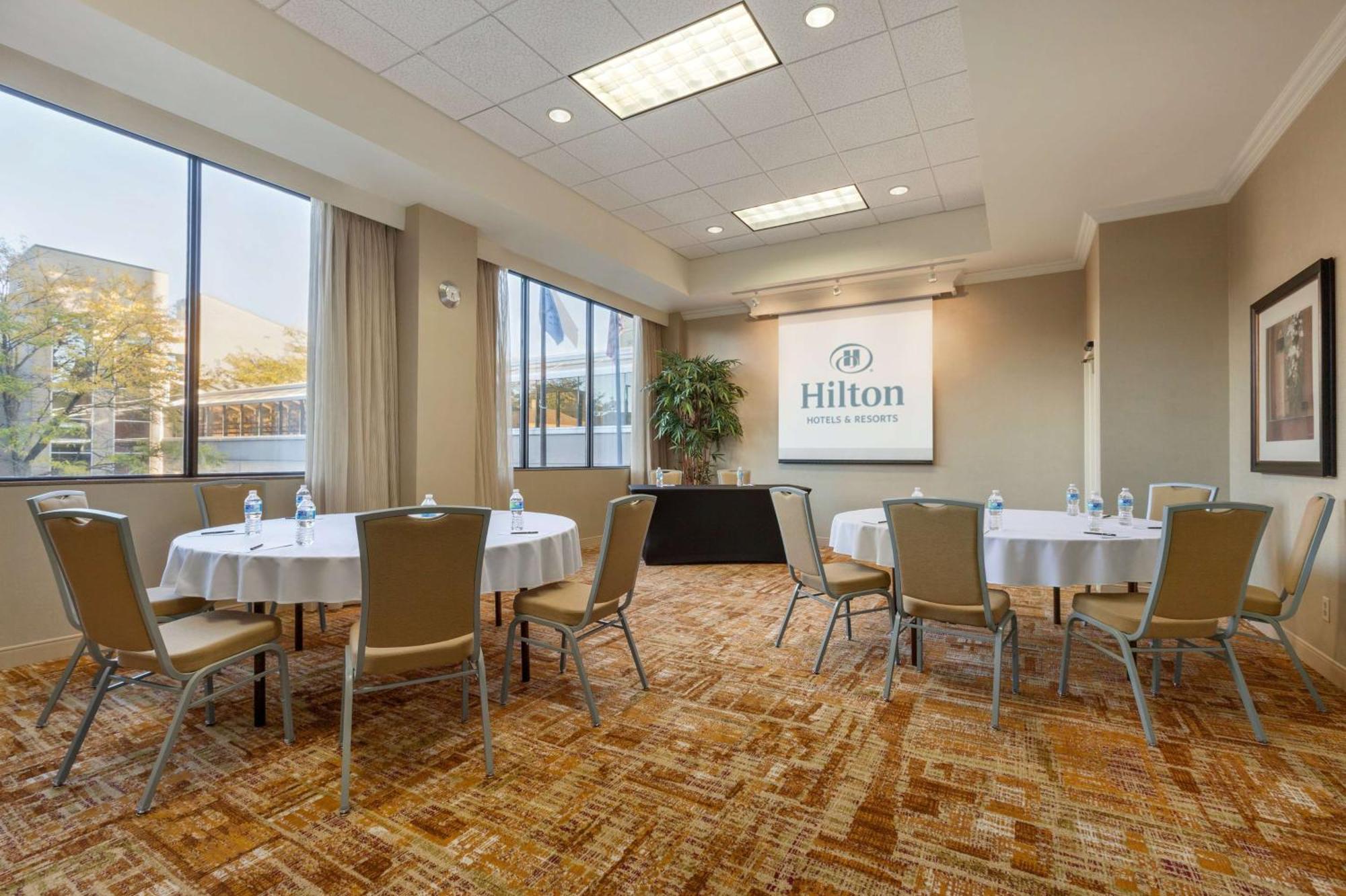 Hilton Fort Wayne At The Grand Wayne Convention Center (Adults Only) Εξωτερικό φωτογραφία