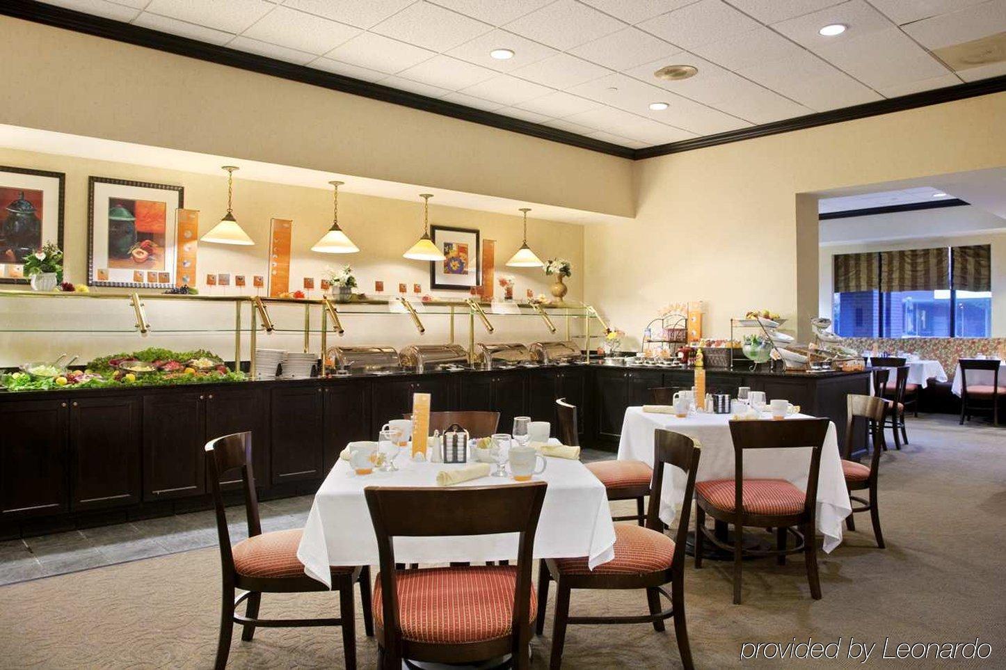 Hilton Fort Wayne At The Grand Wayne Convention Center (Adults Only) Εστιατόριο φωτογραφία