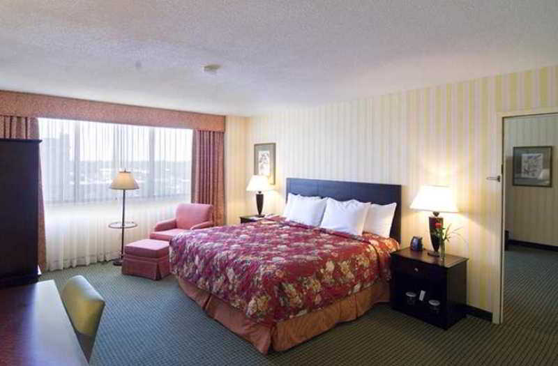 Hilton Fort Wayne At The Grand Wayne Convention Center (Adults Only) Δωμάτιο φωτογραφία